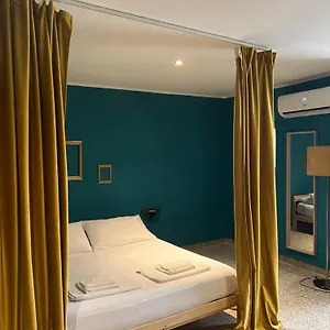 Ga #19 , Bari Italie
