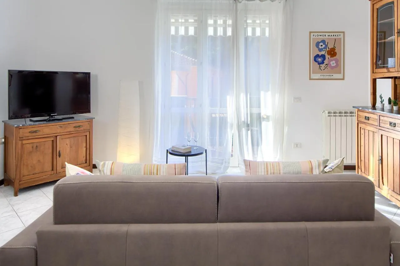 Andrea Apartment Levanto 0*,